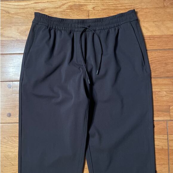 Lululemon Tapered-Leg Mid-Rise Pant 7/8 Length *Luxtreme Trouser $128 - Picture 11 of 16